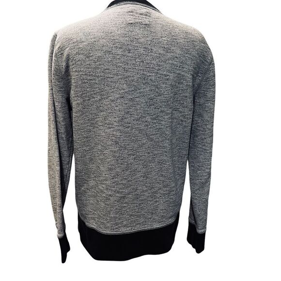 GAP Gray and Black Crewneck Sweatshirt size M - Picture 3 of 5